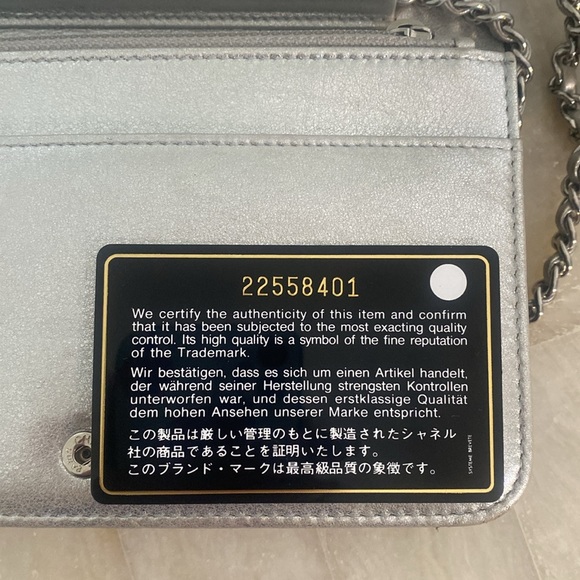 CHANEL cross body tu-tone lambskin wallet on the chain bag, blue and silver - Picture 10 of 16